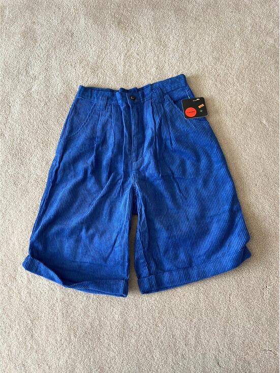Pants - Vintage corduroy Bermuda shorts